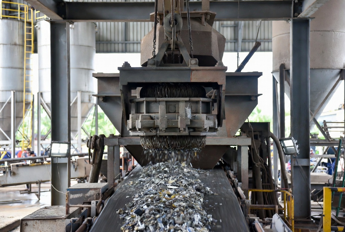 Electromagnetic Iron Remover Manufacturers and Suppliers in Singapore2